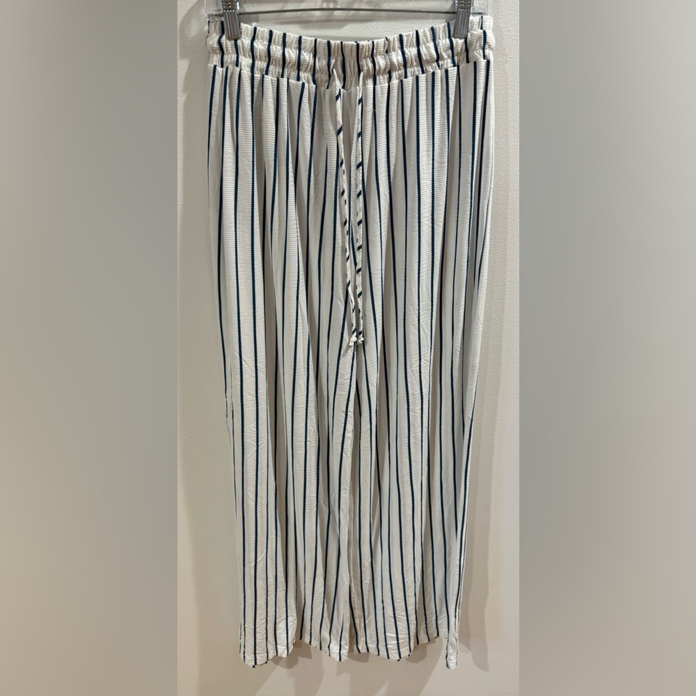 FLYING POINT NWT RIB KNIT WIDE LEG PANTS!